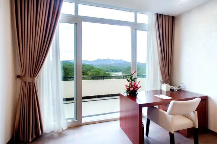 Далат: Ladalat Hotel