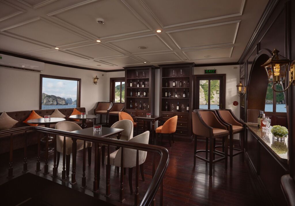 Халонг: Halong Athena Cruise