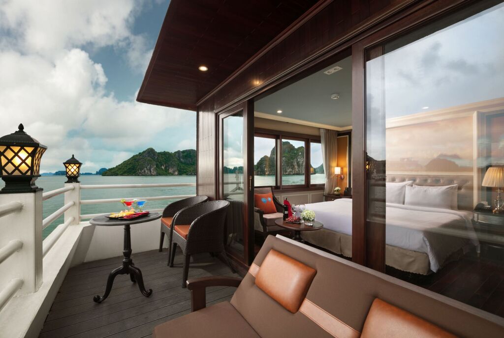 Халонг: Halong Athena Cruise