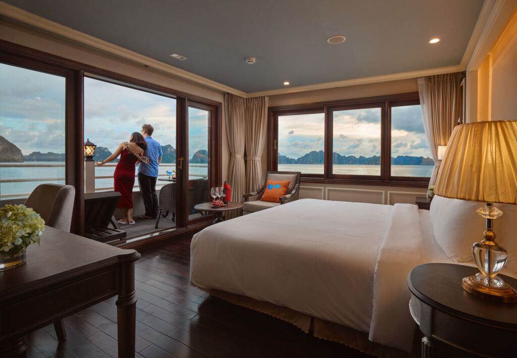 Халонг: Halong Athena Cruise
