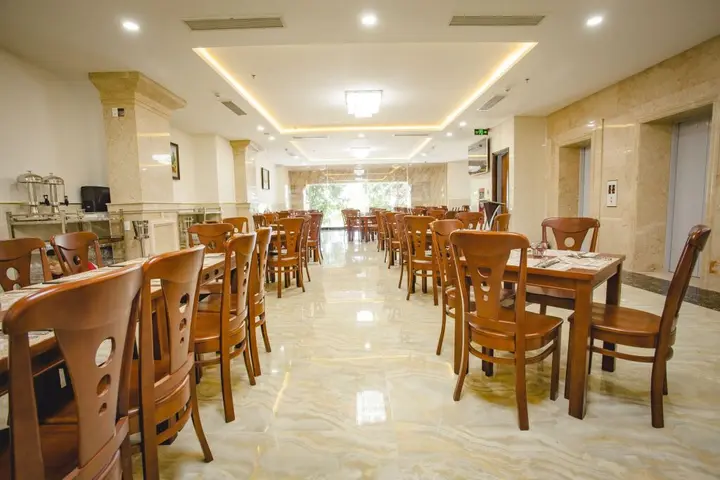 Дананг: Pariat River Front Hotel