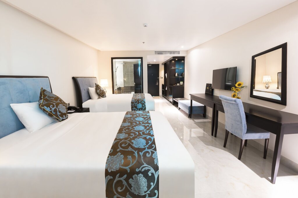 Royal Quang Binh Hotel — фото 3