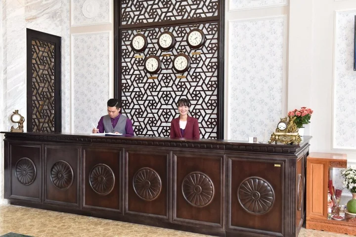Далат: Hotel Du Lys