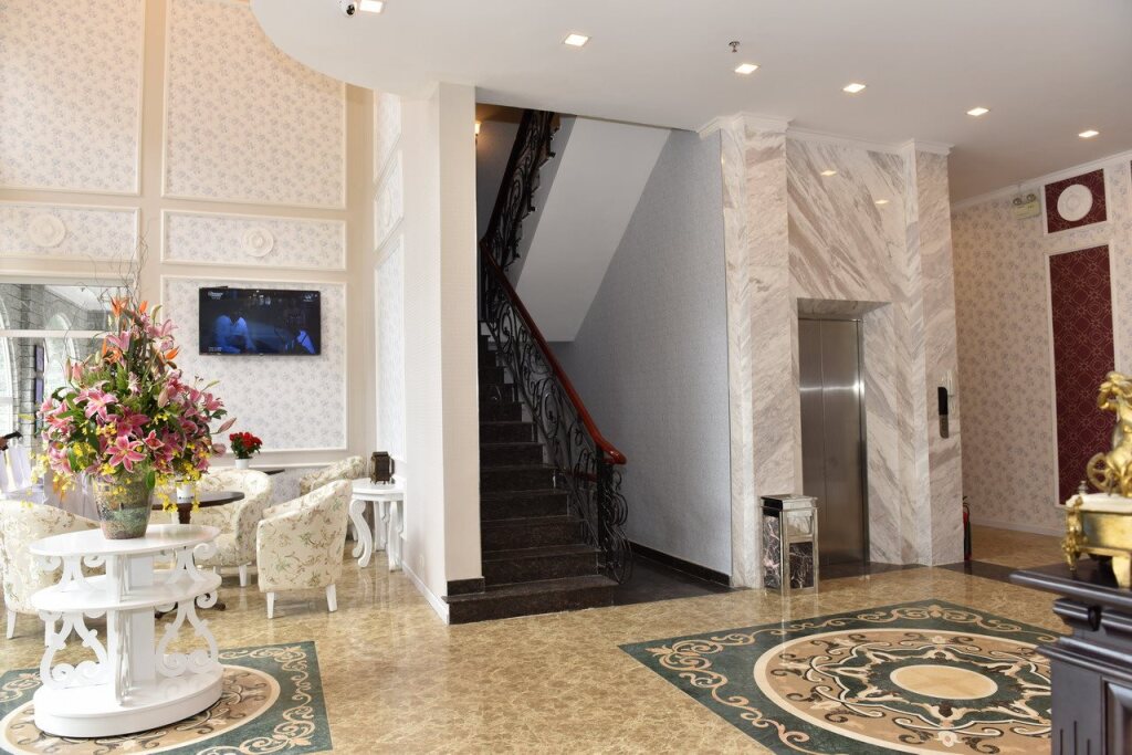 Далат: Hotel Du Lys