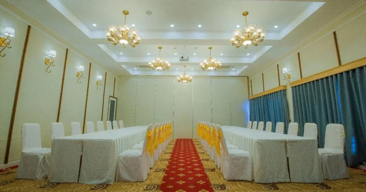 Далат: Hotel Du Lys