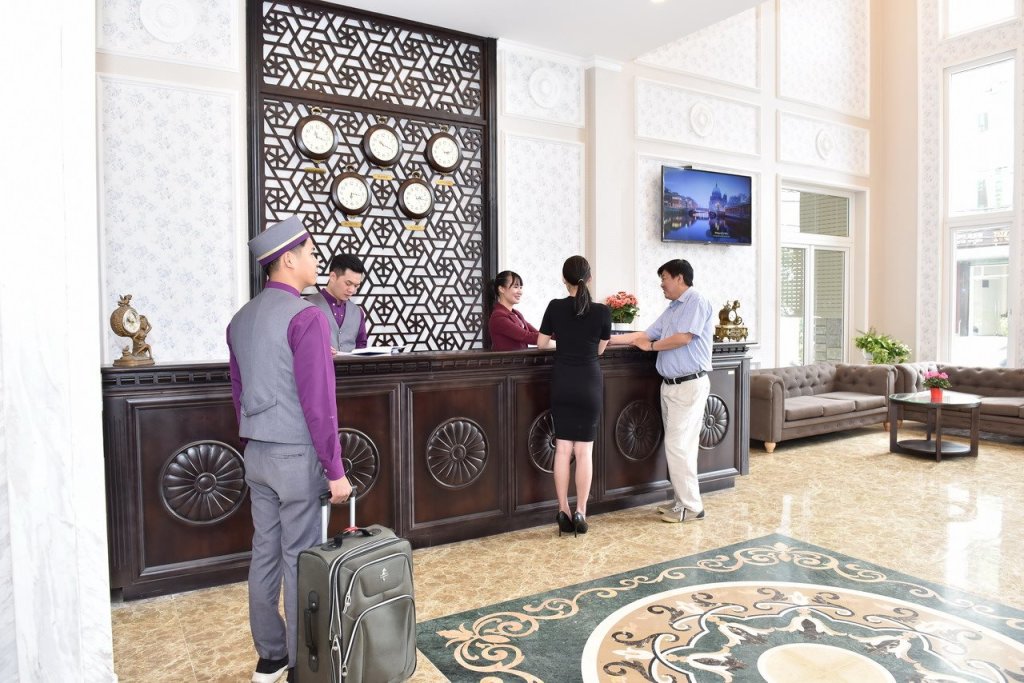 Далат: Hotel Du Lys