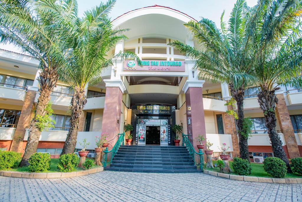 Вунгтау: Vungtau Intourco Resort