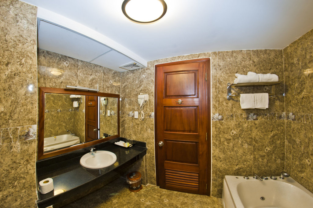 Вунгтау: Vungtau Intourco Resort