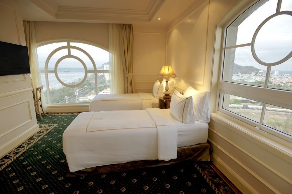 Вунгтау: The Imperial Residence Vung Tau
