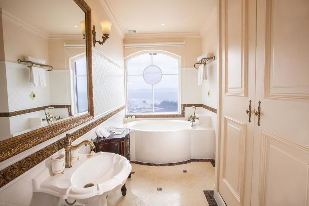 Вунгтау: The Imperial Residence Vung Tau