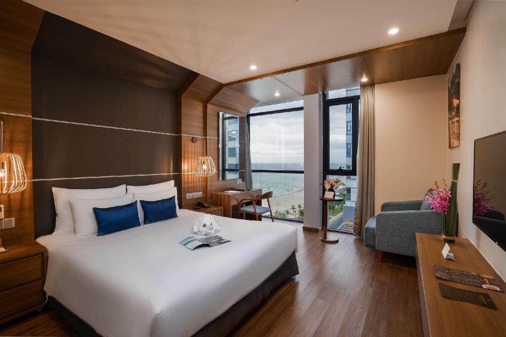 Дананг: HAIAN Beach Hotel & Spa