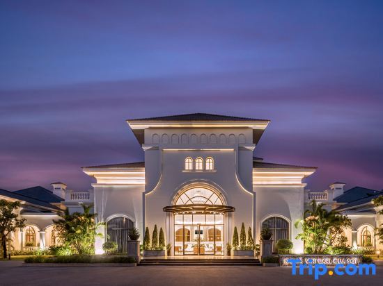 Хатинь: Vinpearl Discovery Ha Tinh