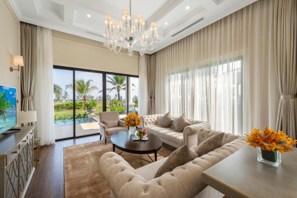Хатинь: Vinpearl Discovery Ha Tinh