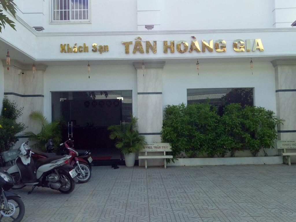 Tan Hoang Gia Hotel — фото 1