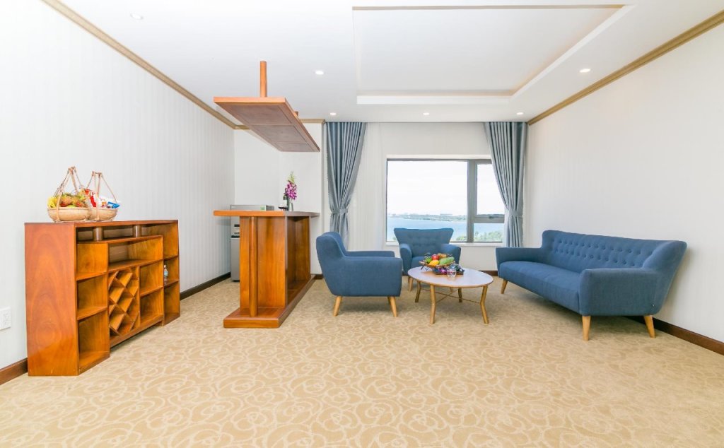 Камрань: Navy Hotel Cam Ranh