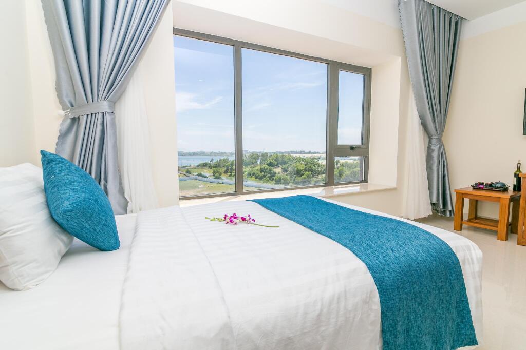Камрань: Navy Hotel Cam Ranh