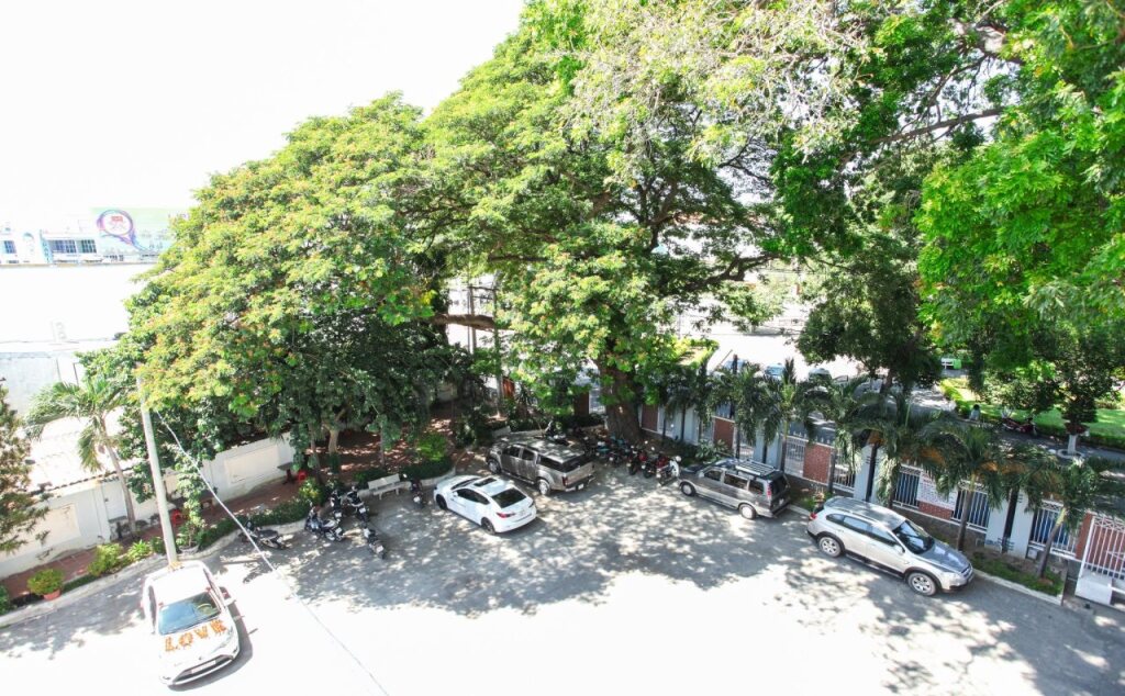 Фанранг - Тап Чам: Ninh Thuan Hotel