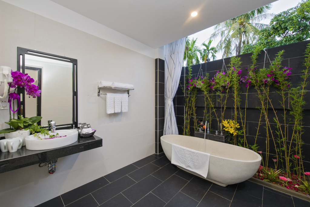 Хойан: Gem Riverside Hotel Hoi An