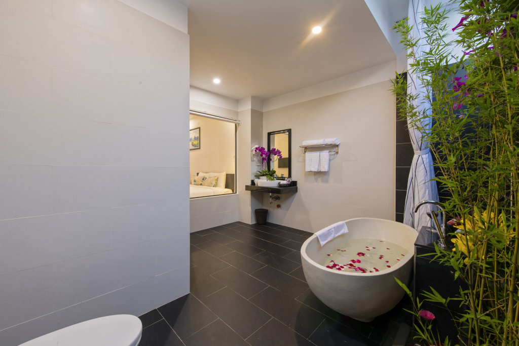 Хойан: Gem Riverside Hotel Hoi An