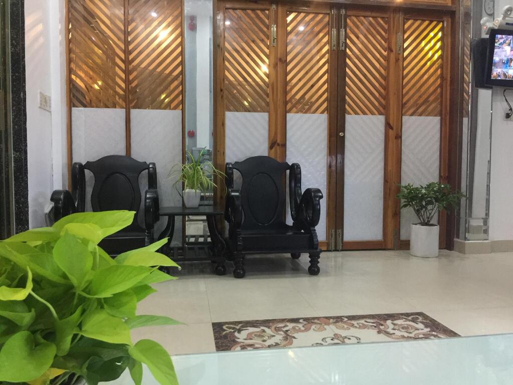 carousel image 1