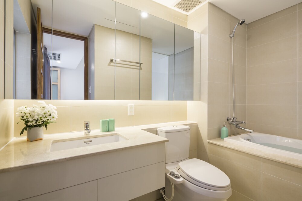 Хошимин: The Tropical Residence Serviced Homestay