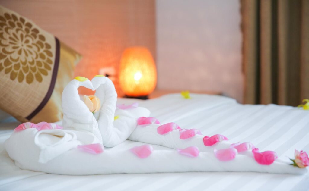 Хаулок: Long Anh Hotel