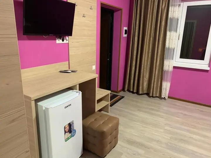 Новомихайловский: Kovcheg Guest House