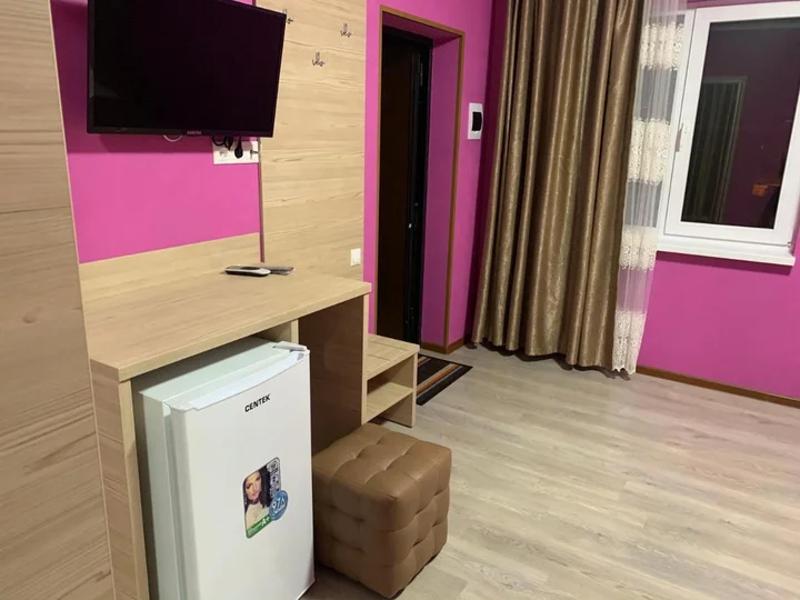 Новомихайловский: Kovcheg Guest House