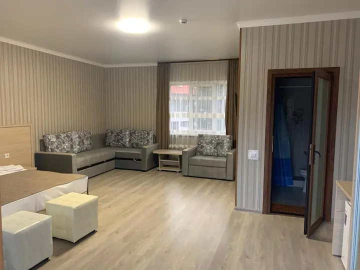 Новомихайловский: Kovcheg Guest House