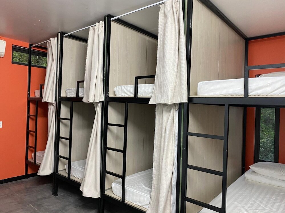 Хазянг: Jasmine Hostel