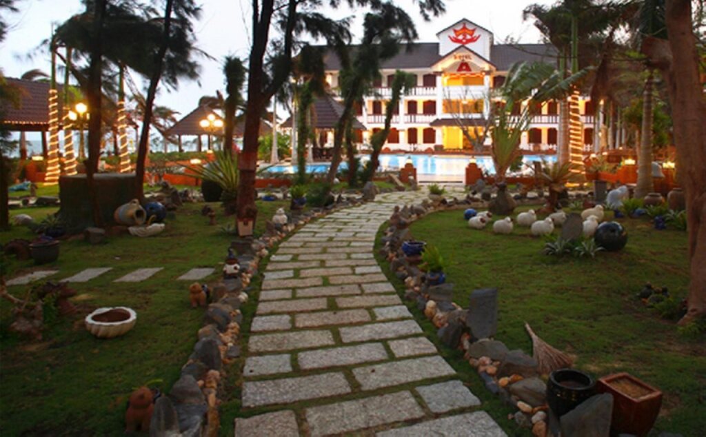 Фантхьет: Peace Resort