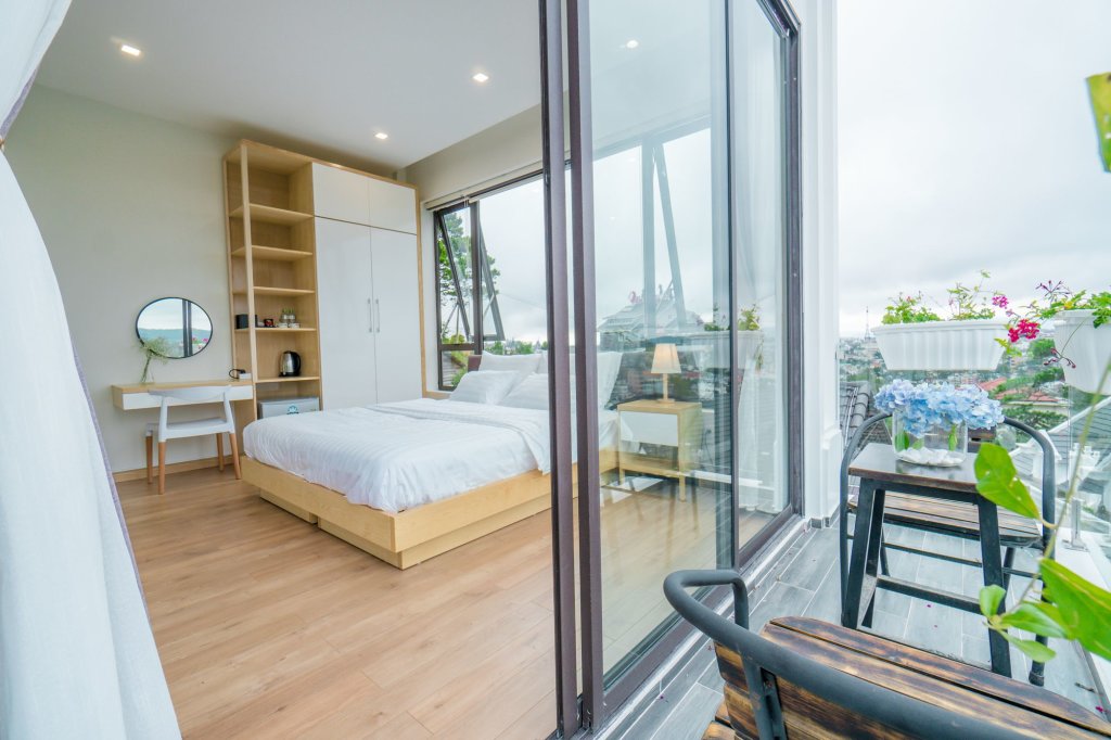 Далат: Dalat Home