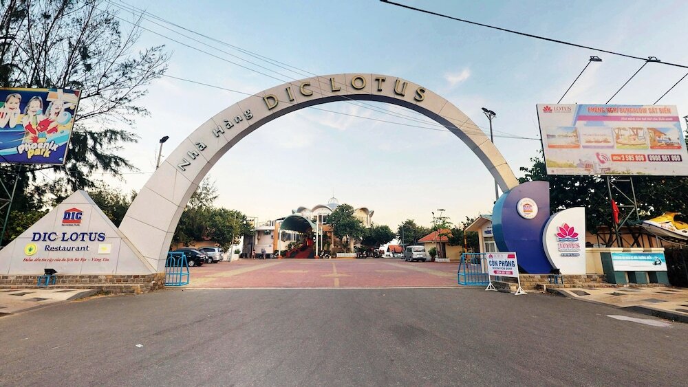 Вунгтау: Lotus Seaside Bungalows