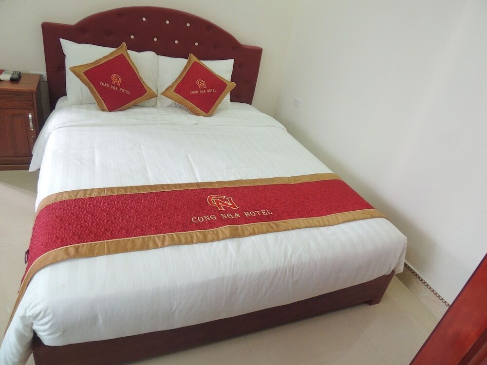 Халонг: Cong Nga Hotel