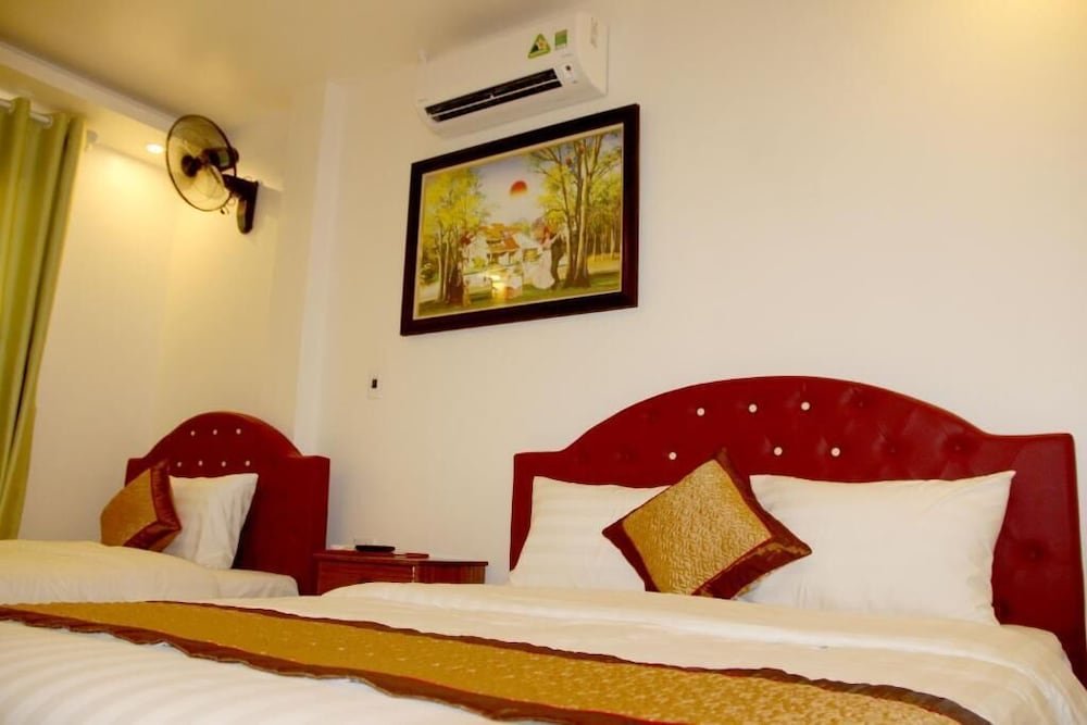 Халонг: Cong Nga Hotel