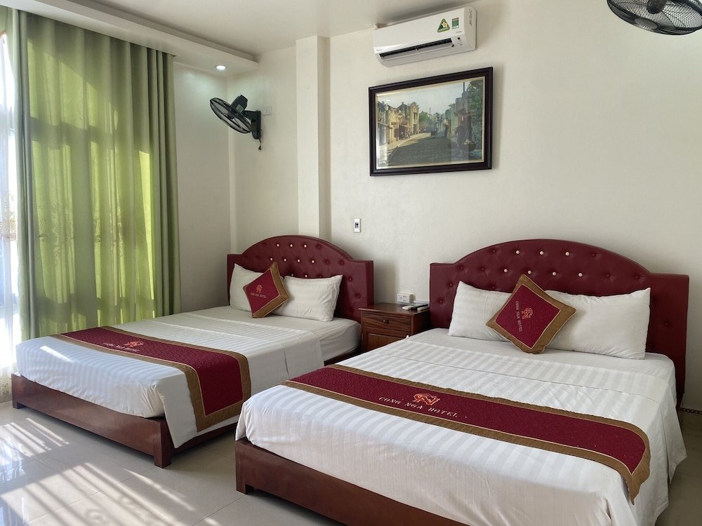 Халонг: Cong Nga Hotel