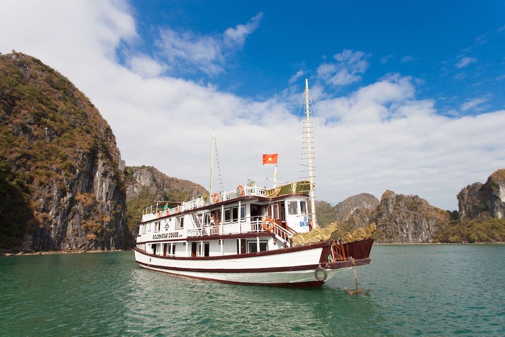 Халонг: Golden Star Cruise