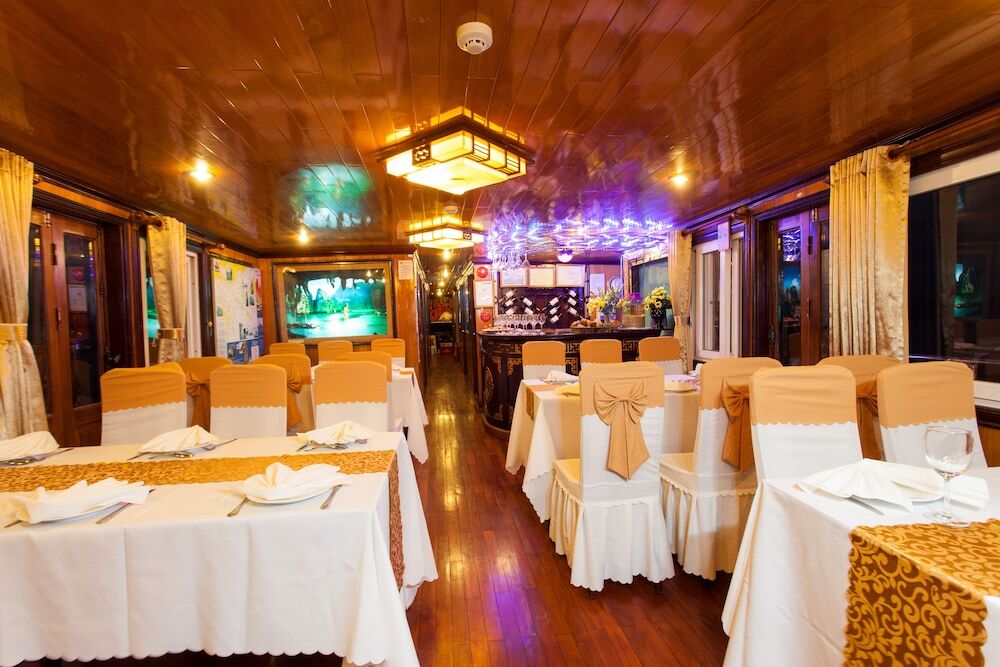 Халонг: Golden Star Cruise