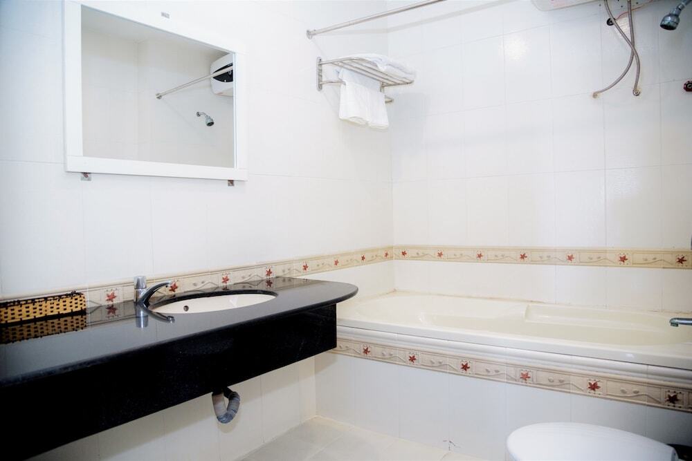 Биен-Хоа: Ha Trinh Hotel