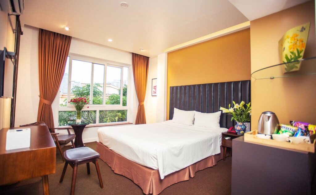 Ханой: Dinh Hotel