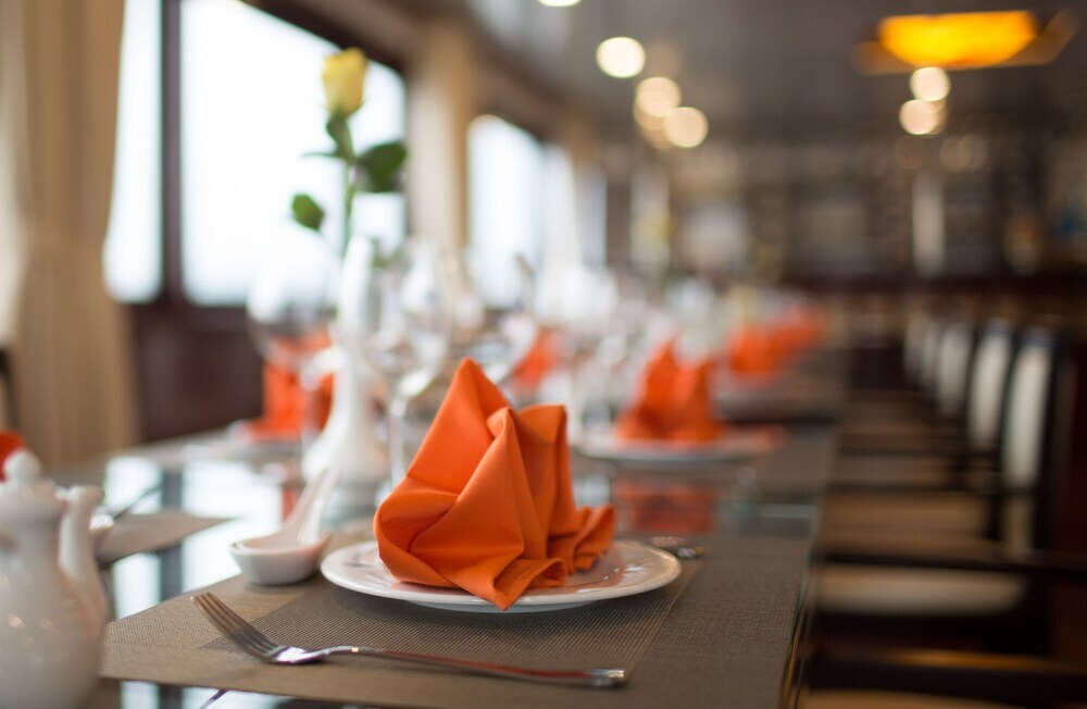 Халонг: Halong Sapphire Cruise