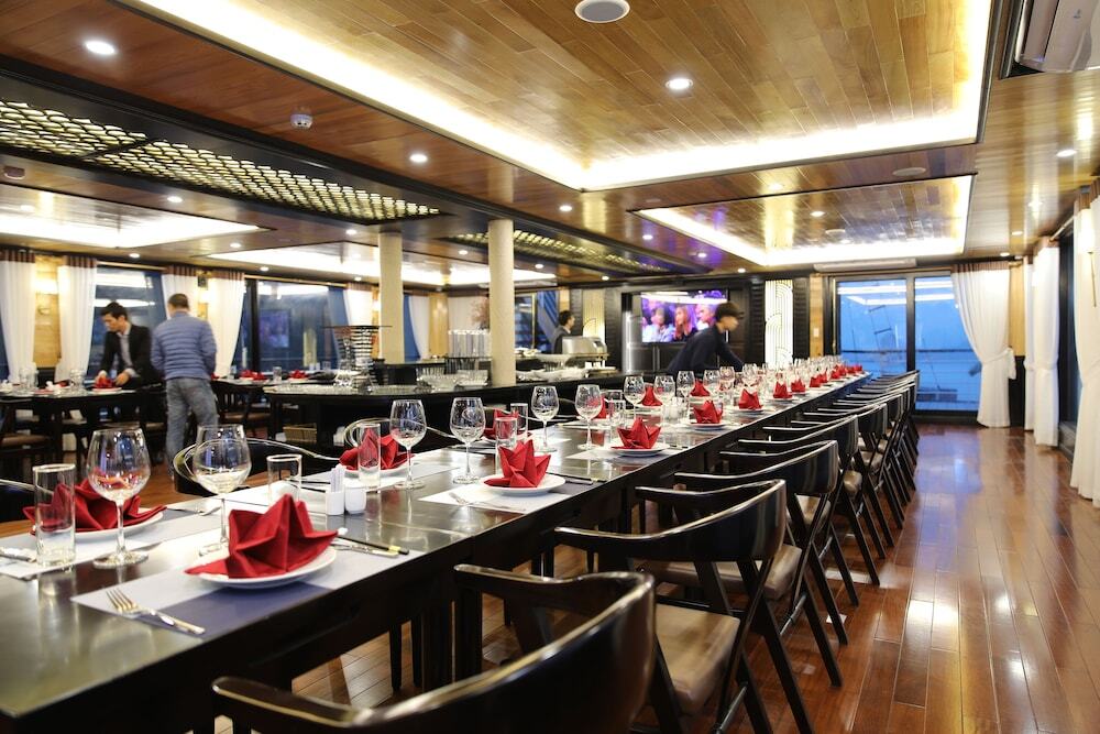 Халонг: Halong Serenity Cruise