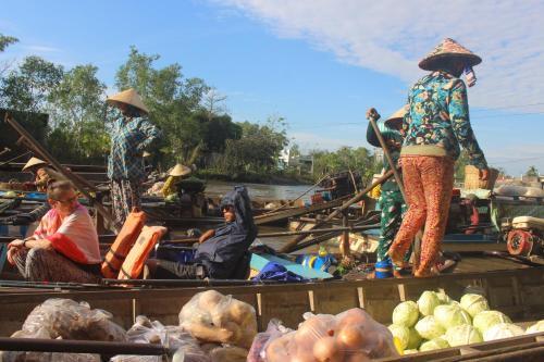 Кантхо: Mekong Land