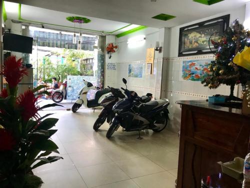 Хошимин: Tri Thong Hotel