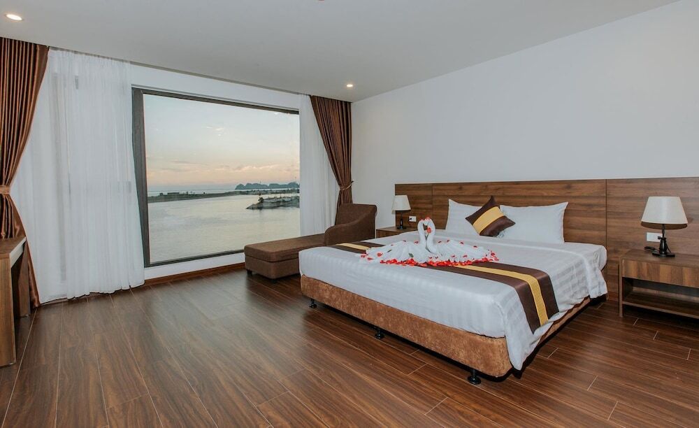 Халонг: Sun Bay Hotel