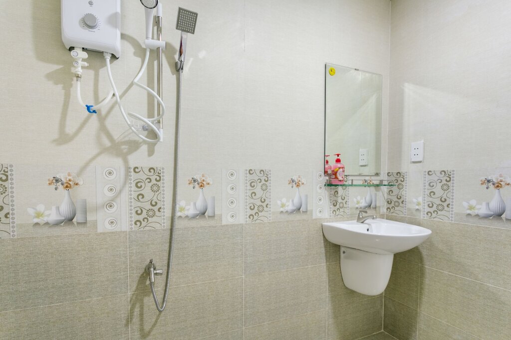 Хошимин: Your Home Serviced Apartment