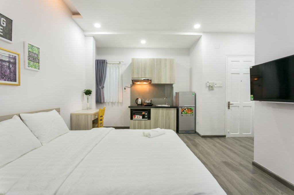 Хошимин: Your Home Serviced Apartment