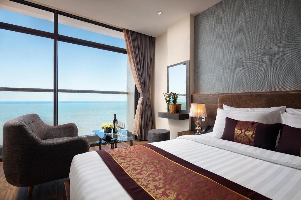 Вунгтау: Nolis Hotel
