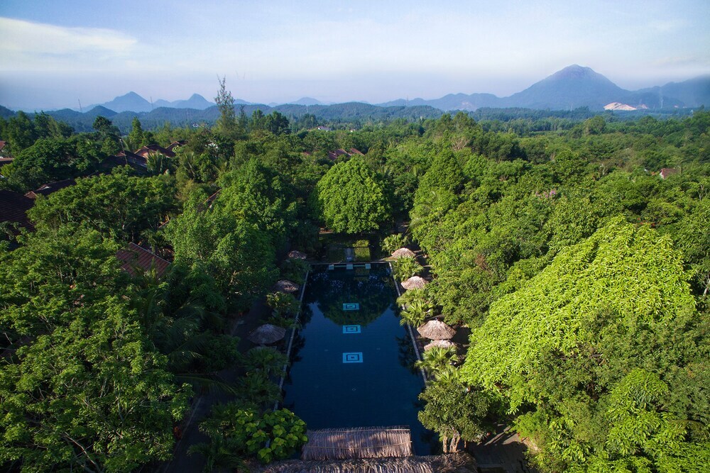 Хюэ: Pilgrimage Wellness Retreat