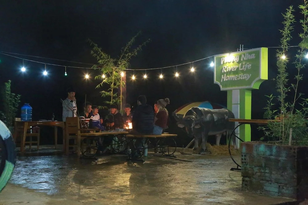 Фонг Ня: Phong Nha Riverlife Homestay - Hostel